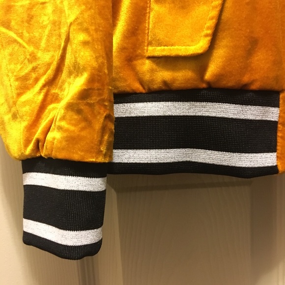 International Concepts Yellow Velour Bomber Jacket - Picture 4 of 5